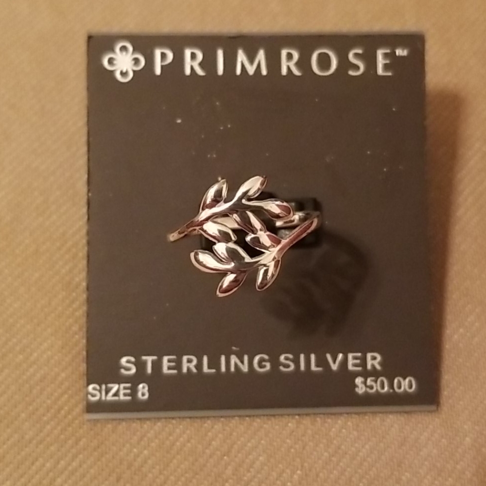 PRIMROSE STERLING SILVER LEAF RING - Picture 3 of 7